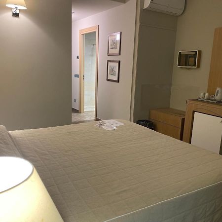 Hotel Monteverde Acqui Terme Bagian luar foto