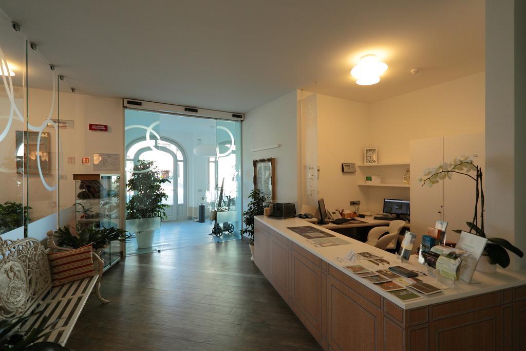 Hotel Monteverde Acqui Terme Bagian luar foto